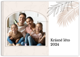 Fotokniha na šírku s pevnou väzbou a kvalitným papierom - Family portrait